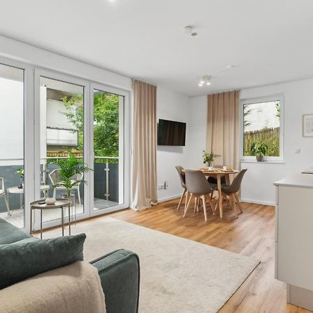 Deluxe Apartment In Bielefeld City Mit Parkplatz Und Balkon ภายนอก รูปภาพ