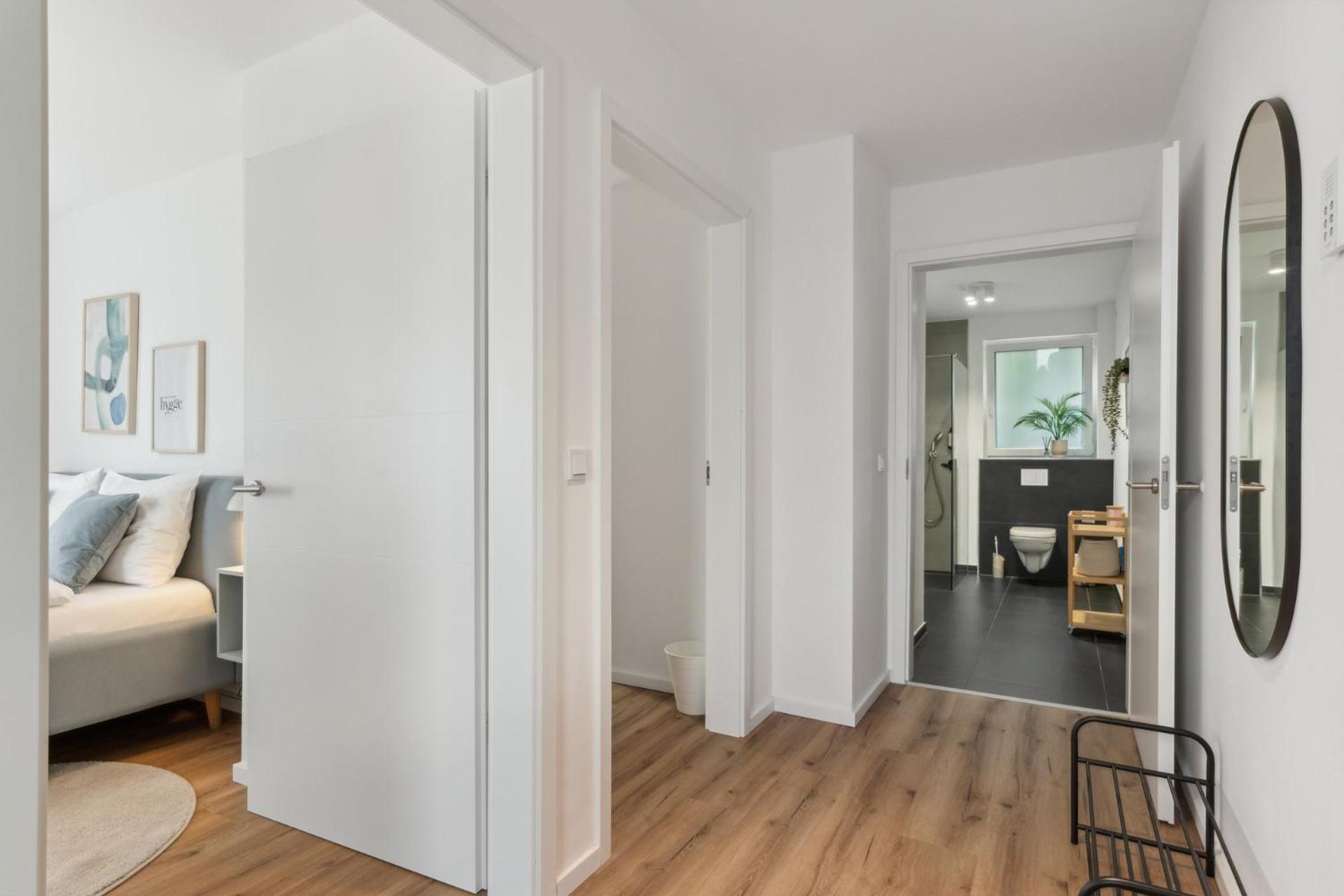 Deluxe Apartment In Bielefeld City Mit Parkplatz Und Balkon ภายนอก รูปภาพ